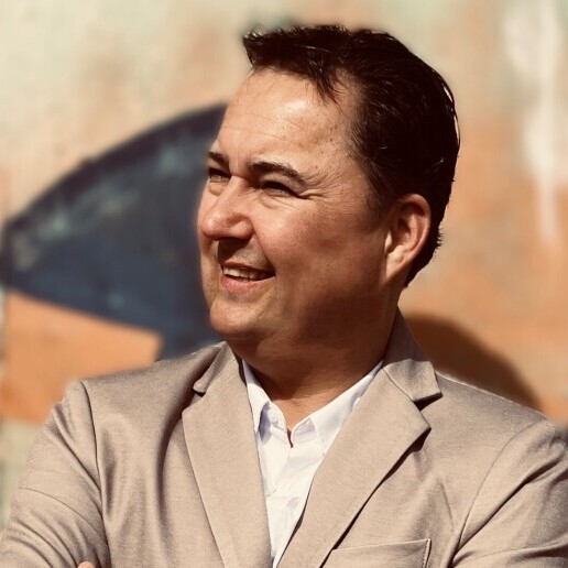 Zanger Emmer Compascuum  (NL) Harold Veenhoven - Piratenhits en meer