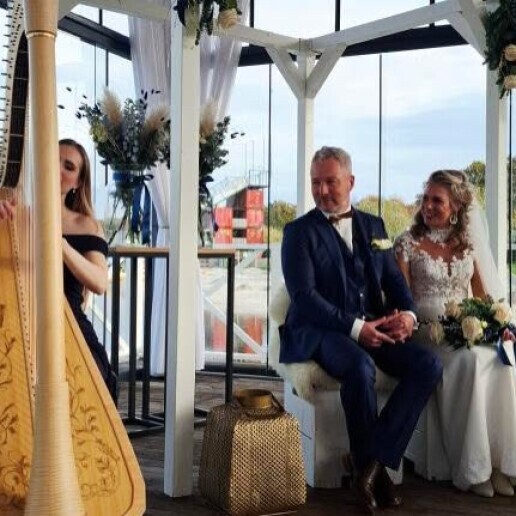 Harpist Sittard  (NL) Harpiste | Bruiloften & Events