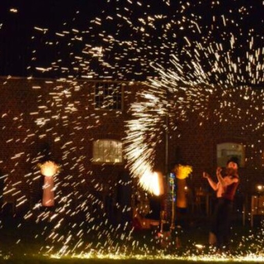 Stuntshow Heverlee  (BE) ToverVonk - Poëtisch Vuurspektakel
