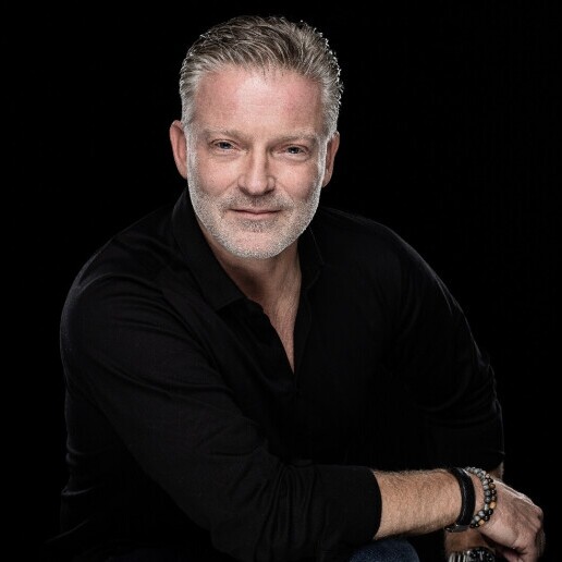 DJ Baarn  (NL) DJ/VJ/Presentator Hilco Slik