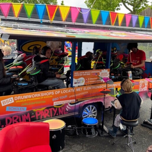 Trainer/Workshop Den Haag  (NL) Drum-Party | Drumcaravan