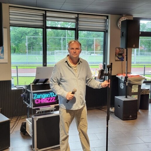 Zanger Almere  (NL) Zanger Bart Schepers