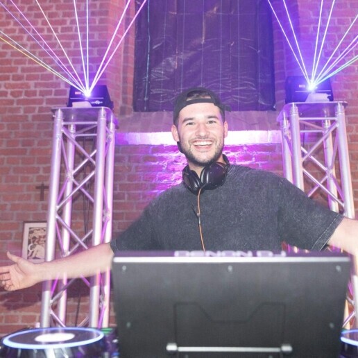 DJ Tilburg  (NL) Get Savage DJs
