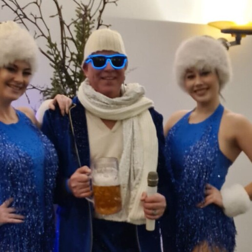 Zanger Venray  (NL) Antoon aus tirol! Met après-ski show!!