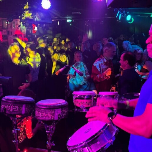 Percussionist Bemmel  (NL) Sammiro Percussion van lounge tot house