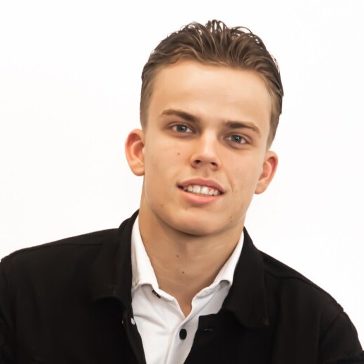 Singer (male) Dordrecht  (NL) Singer Bradley Holly
