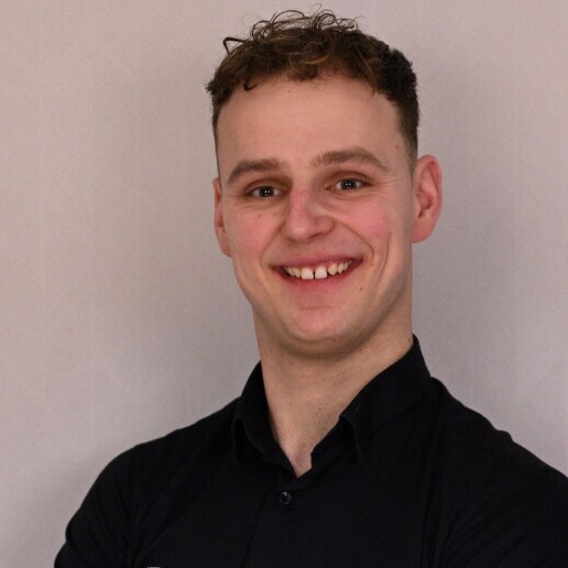 Zanger Someren  (NL) Feestzanger Mitchell Dovens