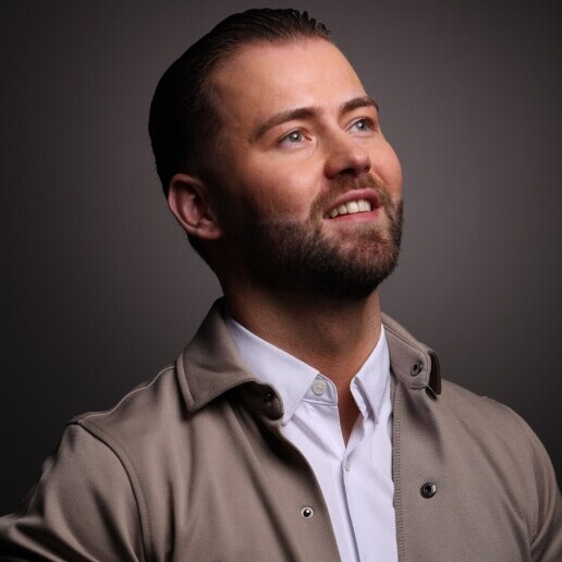 Singer (male) Leidschendam  (NL) Singer Tim Rietbroek