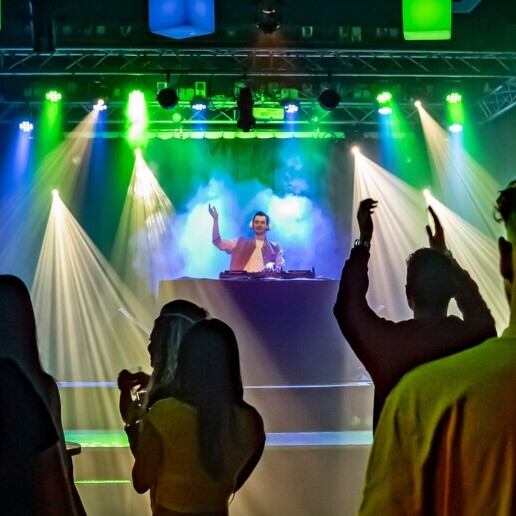 DJ Zaandam  (NL) DJ Quue - Allround party DJ