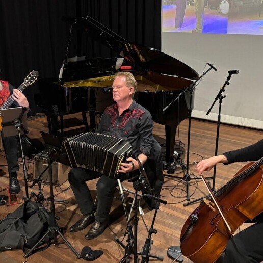 Band Houten  (NL) Tango Brujo