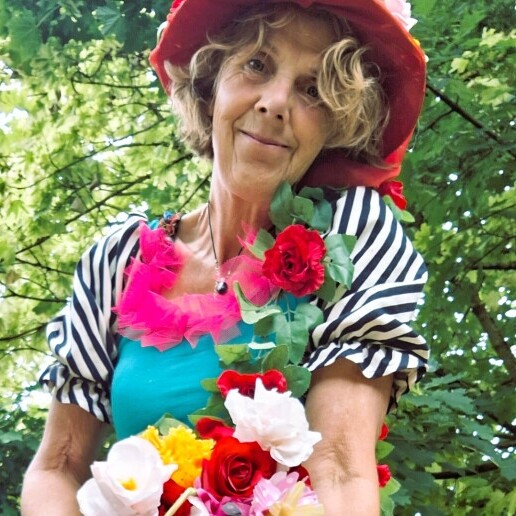 Character/Mascott Veldhoven  (NL) Bloemenliefde met Fleur