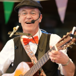 Troubadour André Zanger/Gitarist