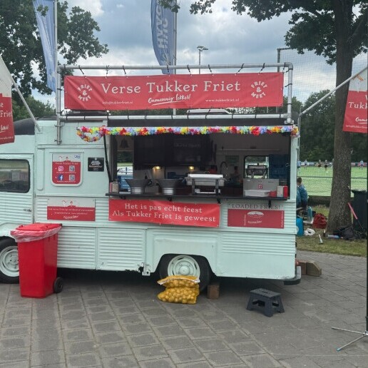 Foodtruck Haaksbergen  (NL) Ambachtelijke verse Friet