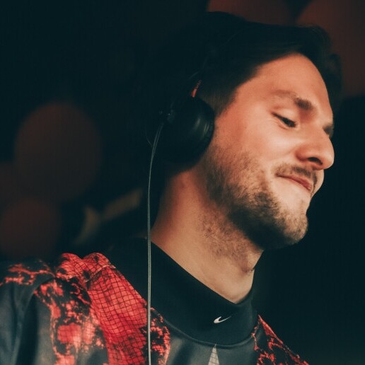 DJ Nieuw Vennep  (NL) YØNJO