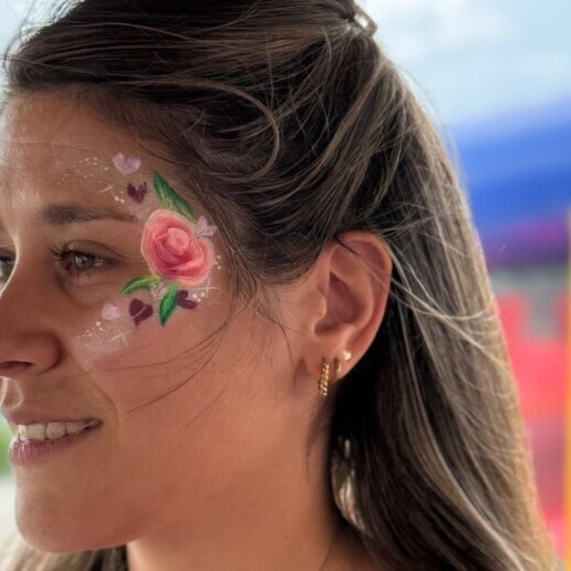 Make-up artist Boxmeer  (NL) Eyedesign face paint & glitter