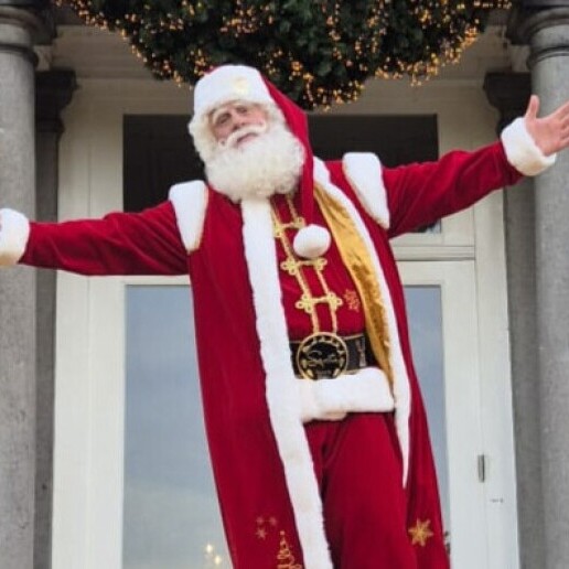 Character/Mascott Alkmaar  (NL) Professional REAL Santa