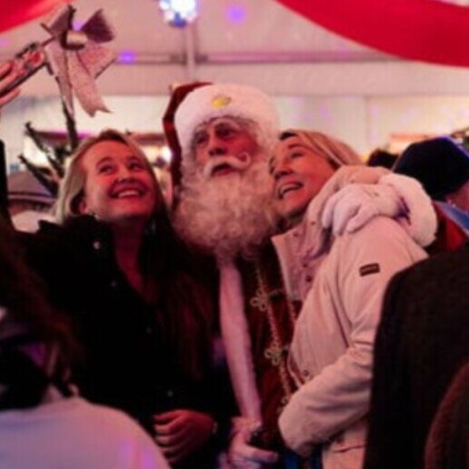 Character/Mascott Alkmaar  (NL) Professional REAL Santa