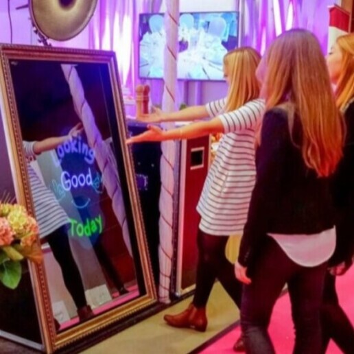 Fotograaf Alkmaar  (NL) Mirrorbooth photobooth