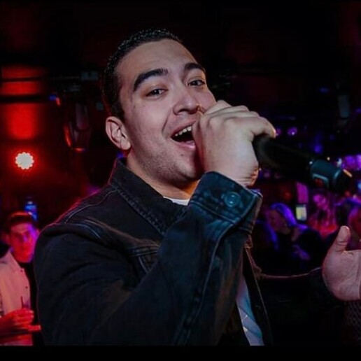 Zanger Haarlem  (NL) Zanger Regilio