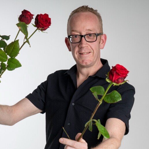 Zanger Hoogeveen  (NL) Feestartiest Pascal Schipper