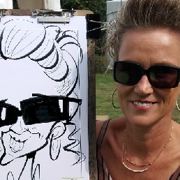 Caricaturist Marín