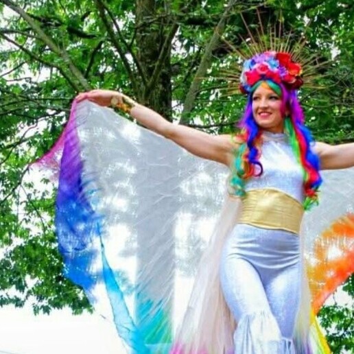 Acrobat Tilburg  (NL) Dancer on stilts act / Rainbow them