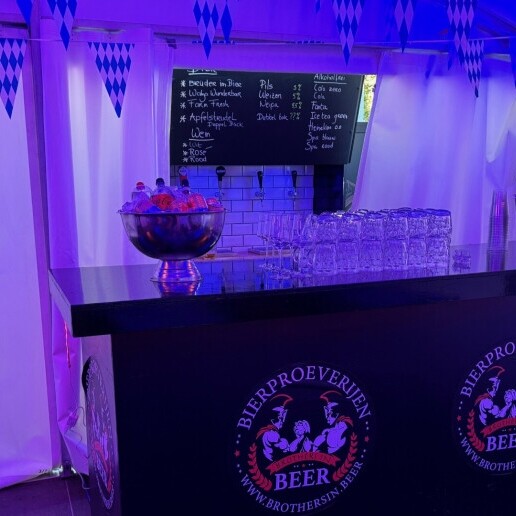 Food truck Schagen  (NL) Oktoberfest op locatie bedrijfsfeest