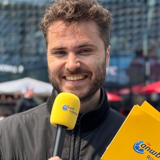 Presenter Utrecht  (NL) Presenter Tim Thijs Ketting