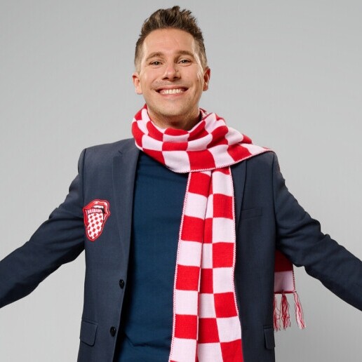 Singer (male) Eindhoven  (NL) Feestzanger Dennis Eijkemans