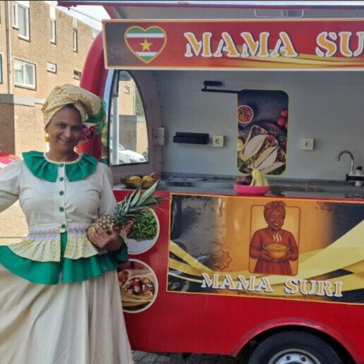 Food truck Schiedam  (NL) Surinamese food truck
