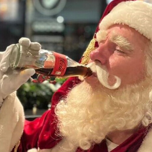 Character/Mascott Dordrecht  (NL) The REAL Santa & Christmas elf at your event