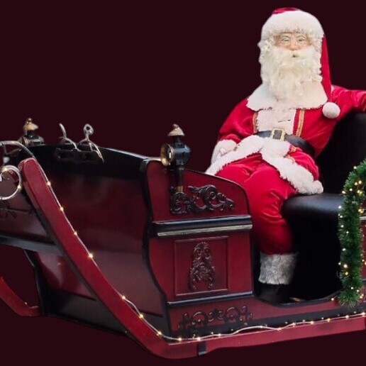 Character/Mascott Laren  (Noord Holland)(NL) Sleigh with Santa Claus