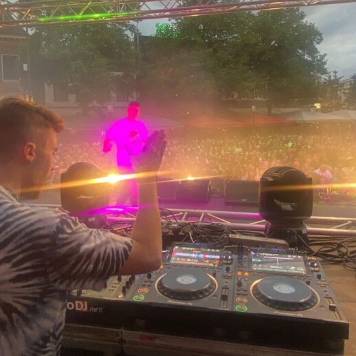 DJ Enschede  (NL) DJ STROOT - Dance & House