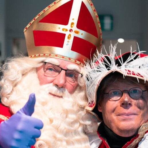Character/Mascott Heemskerk  (NL) Saint comes along