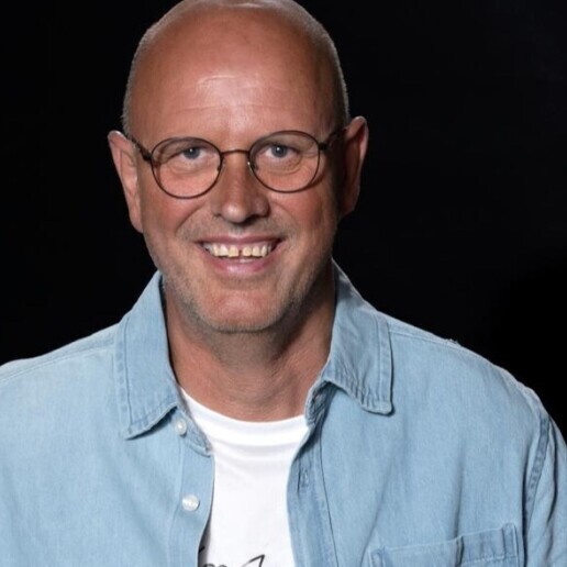 Singer (male) Woudrichem  (NL) Gert Jan van Brouwershaven