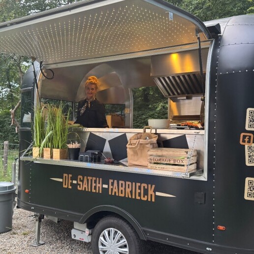 Food truck Zandvoort  (NL) Desatehfabrieck