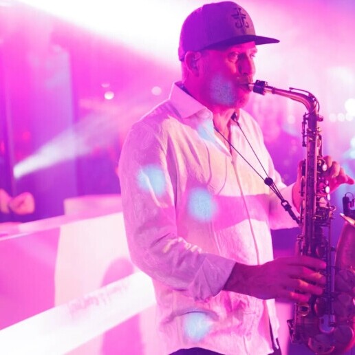 DJ Oosterbeek  (NL) DJ & Sax Show with Saxojoe and Dj Mr. Bowi