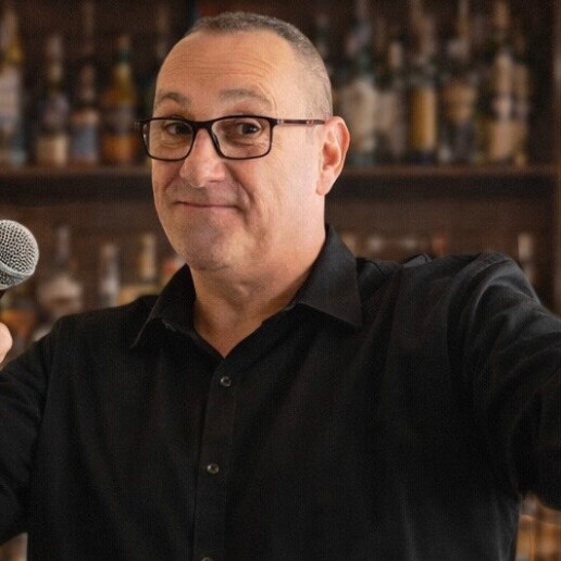 Singer (male) Haarlem  (NL) Singer Peter tros