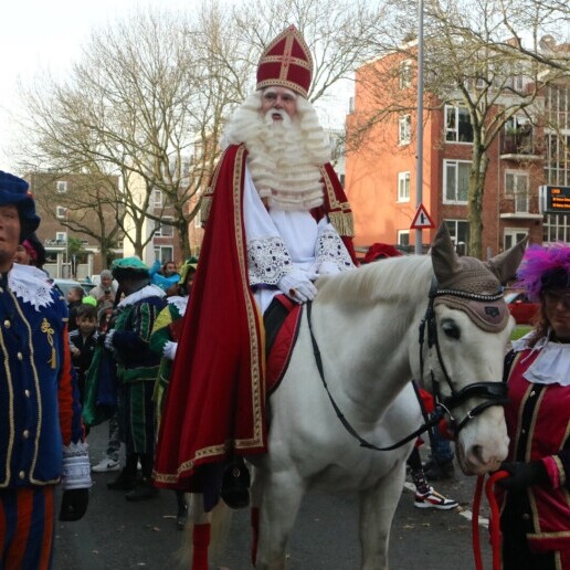Actor Dordrecht  (NL) Sinterklaas and his helpers can be booked