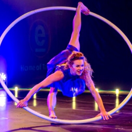 Cyr Wheel Acrobatiek (LED) - Show Laura