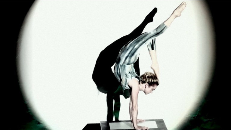 Handstand Box - Handbalancing Acrobatiek