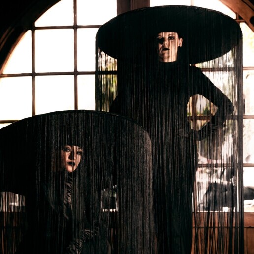 Actor Achel  (BE) Black mystery ladies big hat