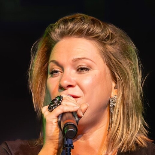 Zangeres Bennekom  (NL) Just Ann Music