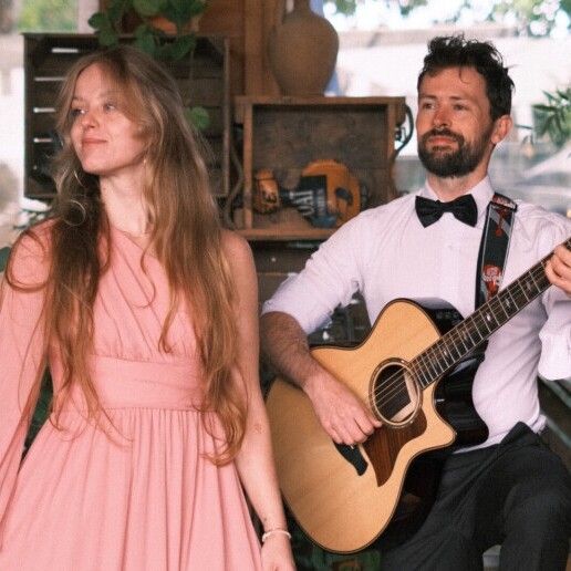 Singer (female) Breda  (NL) Singer with guitarist | RCHLL music