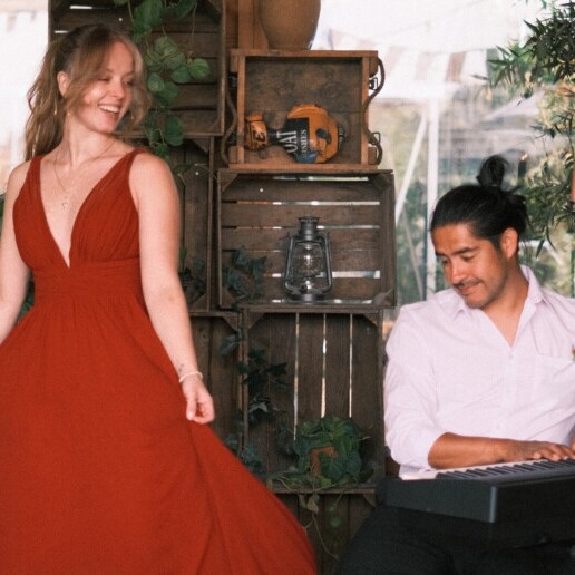 Singer (female) Breda  (NL) Singer with pianist | RCHLL music