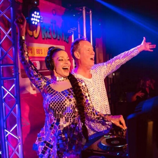 DJ Groningen  (NL) Dj Samaya & Dj Sowieso interactive Dj's