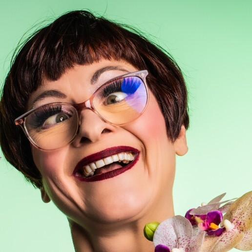 Zangeres Bilzen  (BE) Muzikale en humoristische seniorenshow