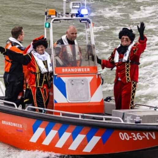 Animatie Lelystad  (NL) Hoofdpiet & Muziekpiet bij u thuis!