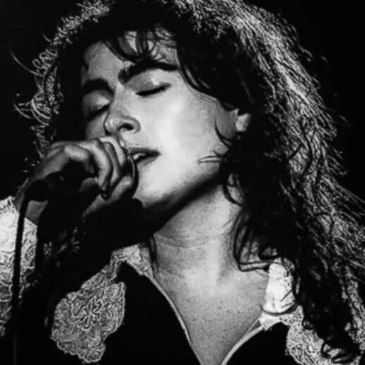 Zangeres Amsterdam  (NL) Djoeke (+ pianist) - Uitvaart Zangeres