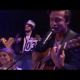 Zanger & Gitarist Jurriaan